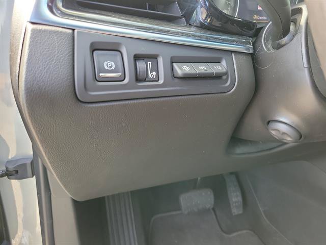 Certified 2023 Cadillac XT5 Premium Luxury w/ Technology Package FWD image 36