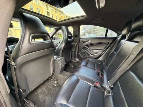 Used 2014 Mercedes-Benz CLA 250 image 40