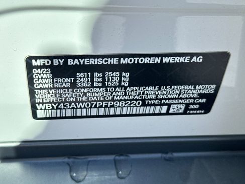Certified 2023 BMW i4 eDrive35 RWD image 41