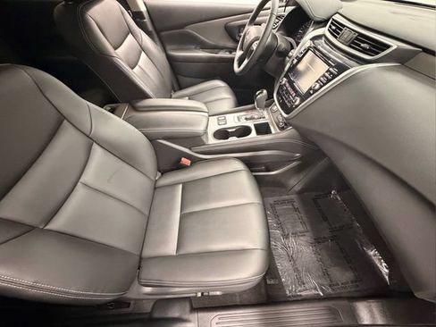 Certified 2024 Nissan Murano SV w/ SV Midnight Edition Package FWD image 21