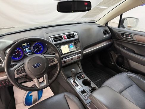 Used 2016 Subaru Outback 2.5i Limited image 10