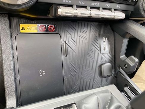 New 2026 Toyota 4Runner 4WD image 12