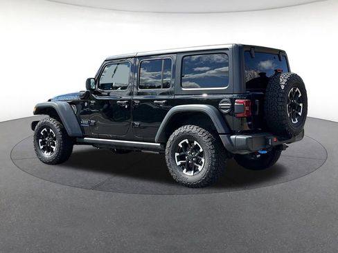 Certified 2025 Jeep Wrangler Unlimited Rubicon 4xe AWD/4WD image 3