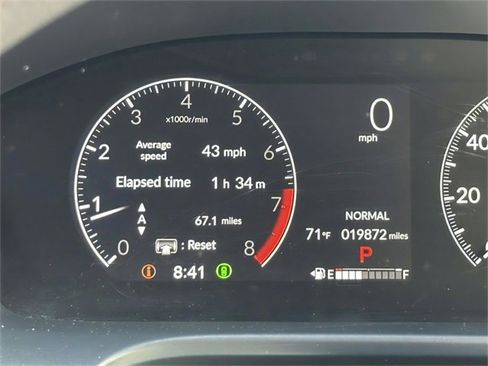 Used 2023 Honda HR-V LX image 17