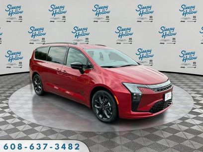 New 2027 Chrysler Pacifica Select