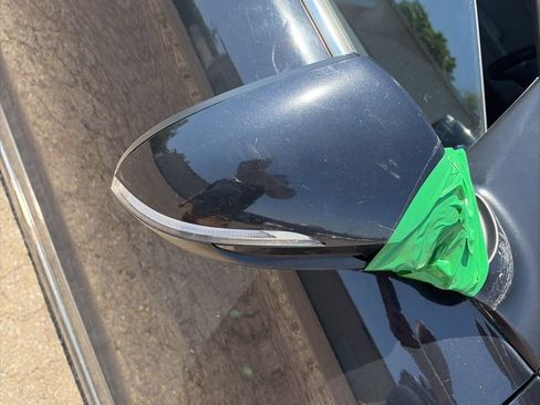 Used 2017 Hyundai Elantra Limited w/ Limited Ultimate Package 09 image 11