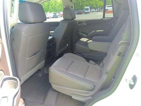 Used 2019 GMC Yukon Denali w/ Denali Ultimate Package AWD/4WD image 4