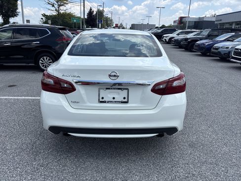 Used 2018 Nissan Altima 2.5 S w/ S Convenience Package FWD image 19