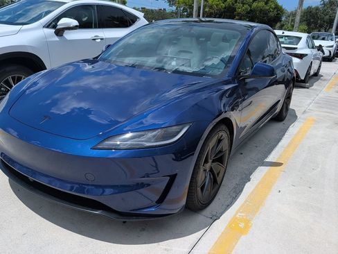 Used 2026 Tesla Model 3 Performance AWD/4WD image 4