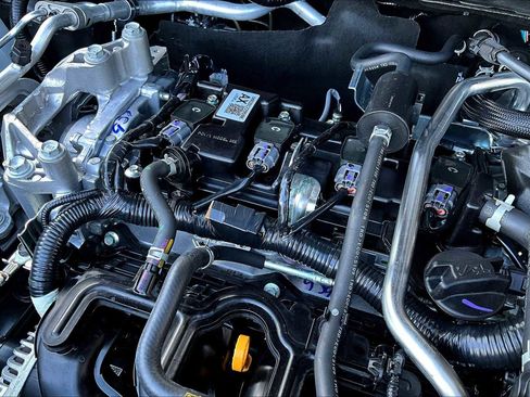 New 2026 Nissan Kicks SR image 17