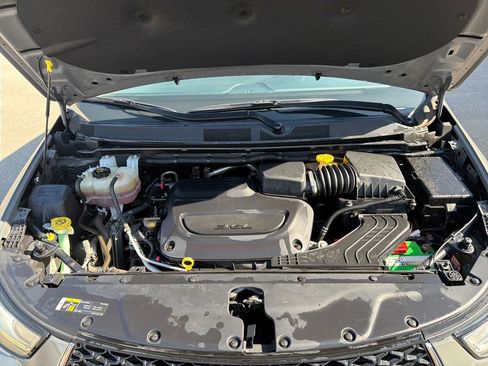 Used 2021 Chrysler Pacifica Limited w/ Premium & Safety Sphere Group AWD/4WD image 22