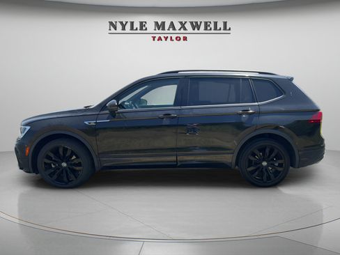 Used 2021 Volkswagen Tiguan SE R-Line FWD image 8
