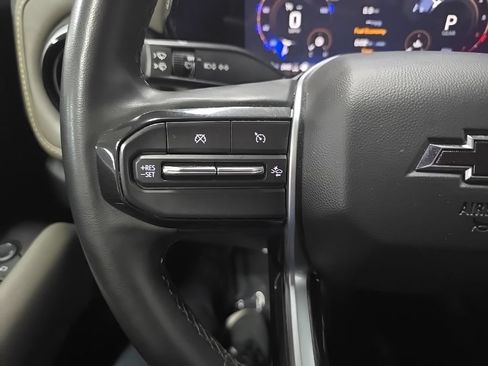 Used 2024 Chevrolet Colorado ZR2 AWD/4WD image 22