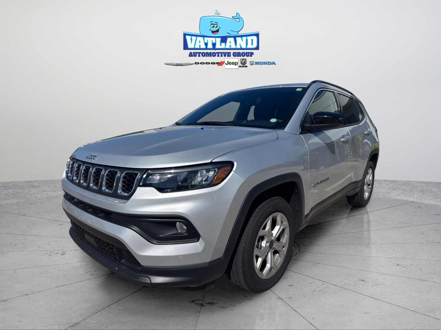 Certified 2025 Jeep Compass Latitude AWD/4WD image 1