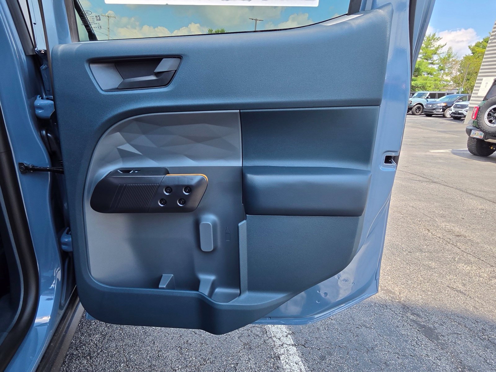 New 2026 Ford Maverick Tremor AWD/4WD image 38