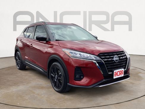 Used 2023 Nissan Kicks SR w/ Interior Electronics Package image 7