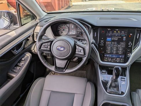 Used 2025 Subaru Outback Onyx Edition XT w/ Popular Package #2 image 13