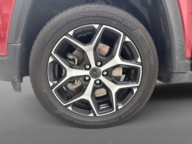 Used 2025 Jeep Compass Limited w/ Sun & Sound Group AWD/4WD image 11