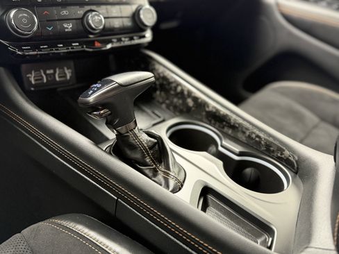 Used 2025 Dodge Durango R/T image 18