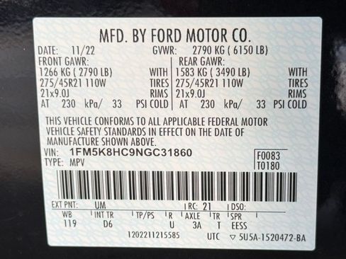 Used 2022 Ford Explorer Platinum w/ Equipment Group 601A AWD/4WD image 26