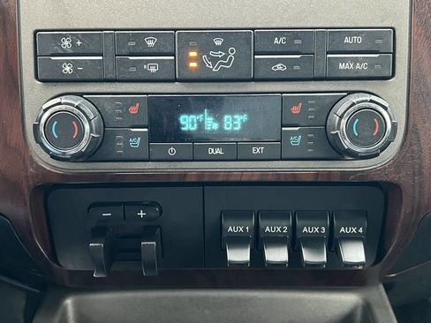 Used 2012 Ford F250 Lariat w/ Lariat Ultimate Pkg image 31