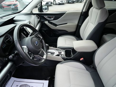 Used 2020 Subaru Forester Premium AWD/4WD image 10