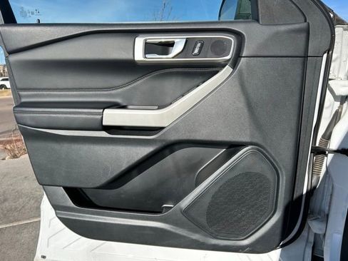 Used 2024 Ford Explorer XLT w/ Equipment Group 202A image 20