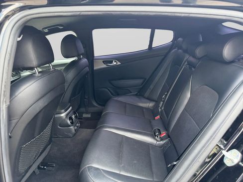 Used 2020 Kia Stinger GT RWD image 28