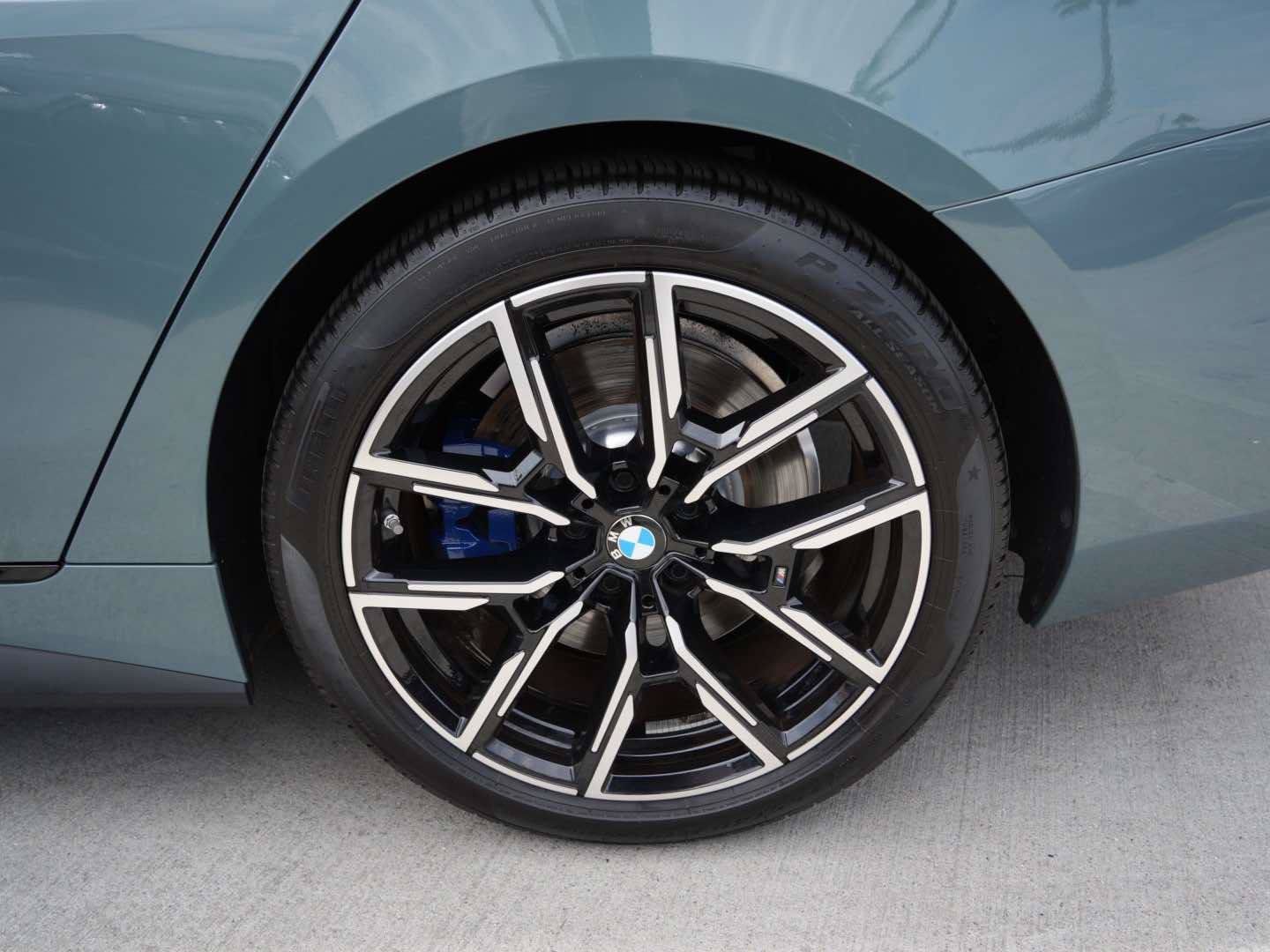 Used 2025 BMW M440i RWD image 6