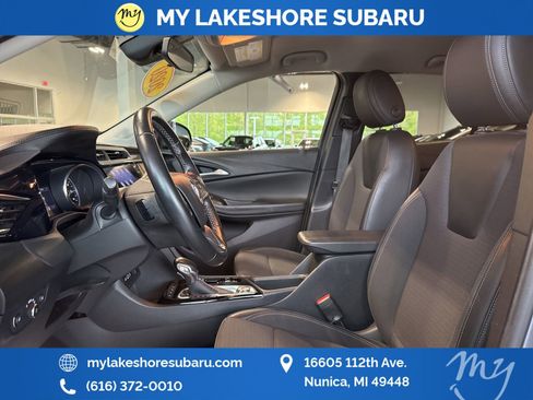 Used 2020 Buick Encore GX Preferred AWD/4WD image 11