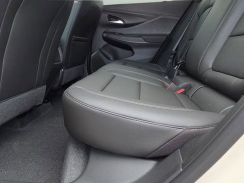 New 2026 Buick Envista Sport Touring w/ Studio Series image 23