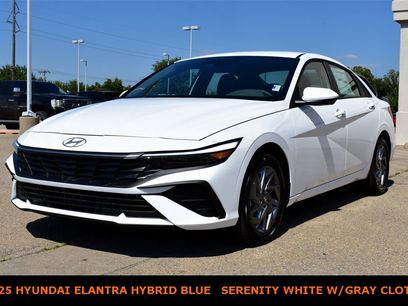 New 2025 Hyundai Elantra Blue w/ Cargo Package