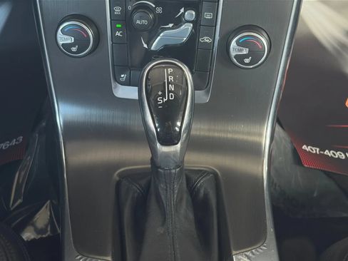 Used 2014 Volvo S60 T5 AWD/4WD image 27