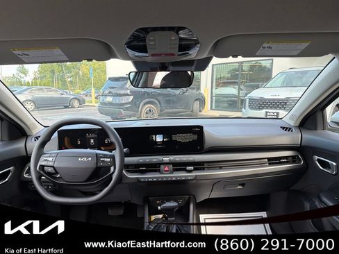 New 2026 Kia K4 FWD image 23