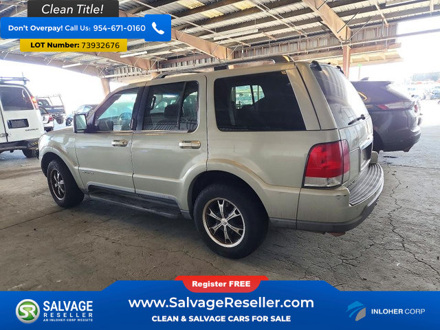 Used 2003 Lincoln Aviator AWD image 3