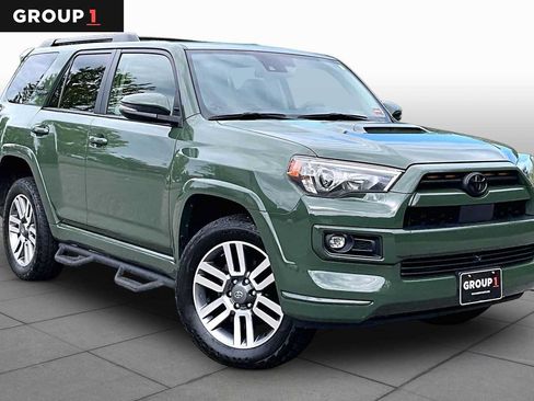 Certified 2022 Toyota 4Runner TRD Sport w/ Technology Package AWD/4WD image 3