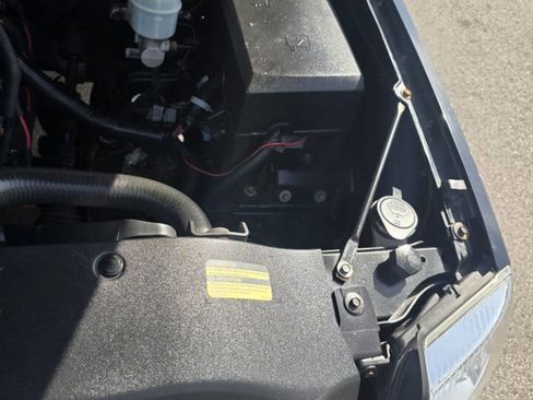 Used 2008 Cadillac Escalade EXT image 55