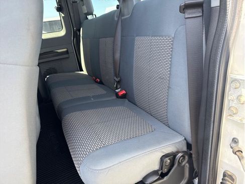 Used 2011 Ford F350 XLT w/ XLT Interior Pkg RWD image 13