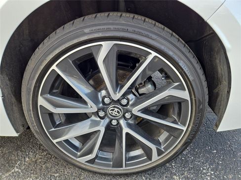 Used 2022 Toyota Corolla XSE image 24