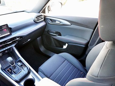 Certified 2024 Dodge Hornet R/T w/ Tech Pack w/o Parking image 21