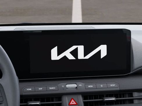 New 2026 Kia K4 FWD image 20