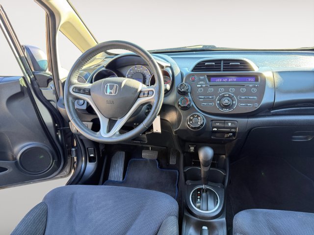 Used 2013 Honda Fit Sport image 11
