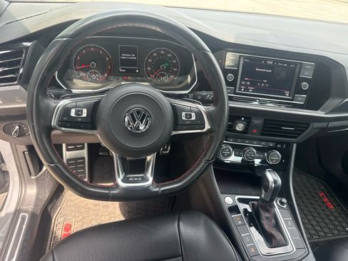 Used 2021 Volkswagen Jetta GLI FWD image 16