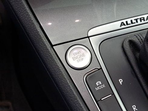 Used 2017 Volkswagen Golf Alltrack SE image 13