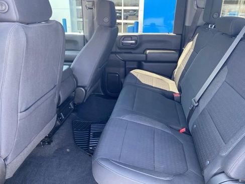 Used 2023 Chevrolet Silverado 2500 Custom w/ Custom Value Package image 31