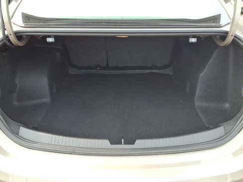 Used 2023 Chevrolet Malibu LT FWD image 8