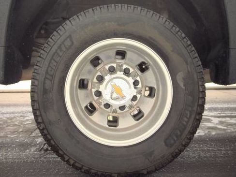 Used 2024 Chevrolet Silverado 3500 LTZ w/ LTZ Plus Package AWD/4WD image 10