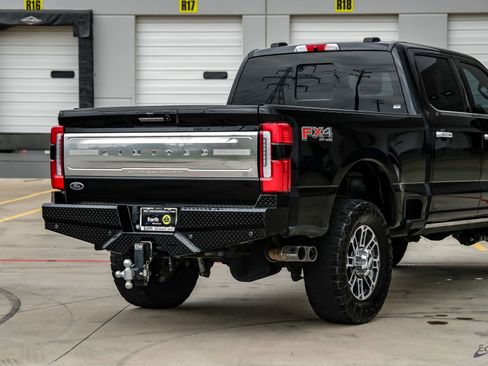 Used 2024 Ford F250 Limited w/ FX4 Off-Road Package AWD/4WD image 19
