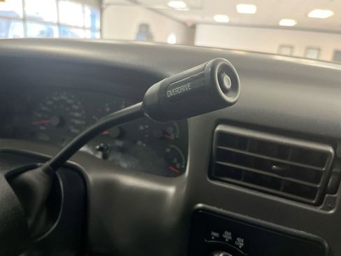 Used 2004 Ford F350 image 19