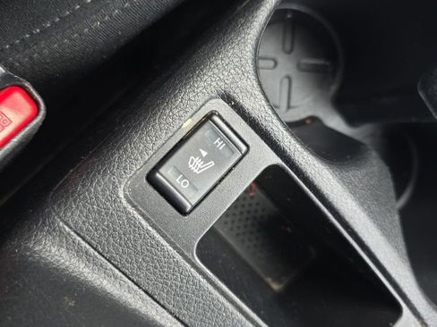 Used 2016 Nissan Rogue SV w/ SV Premium Package image 28